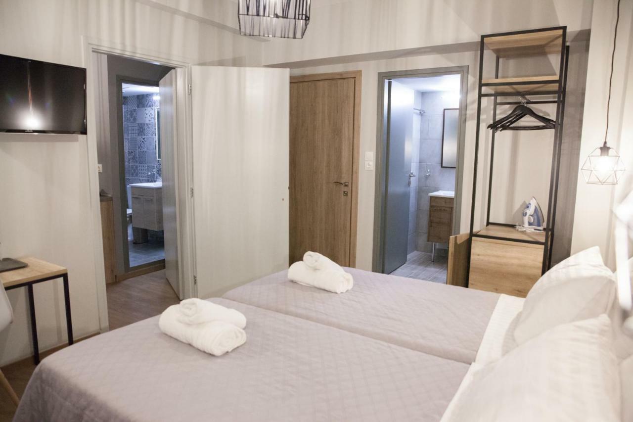 2The Point Athens Suites & Appartments In Plaka Exterior photo